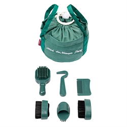 LeMieux Toy Pony strigletaske med strigler /Sage Grøn - Indhold vist ved siden af tasken