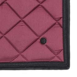 QHP Dressurunderlag ZAHRA / Wine Red - Close up af Glitter kant
