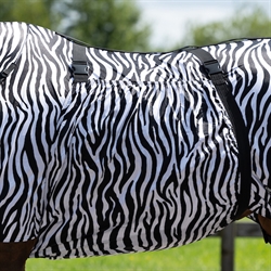 QHP Eksemdækken /Zebra nr. 6060 - Close up maveklap