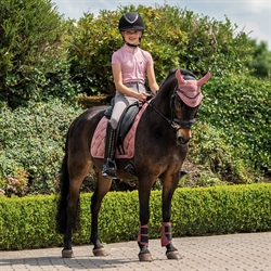 QHP Bluse VEERLE Junior /Soft Pink - Pony og rytter med matchende udstyr