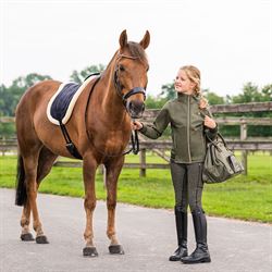 QHP Safari Softshell Jakke Junior - Modelfoto