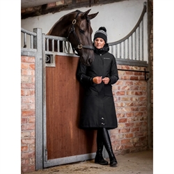 Stierna STELLA Vinterfrakke 2.0 til ridning & Fritid /Sort - Modelfoto